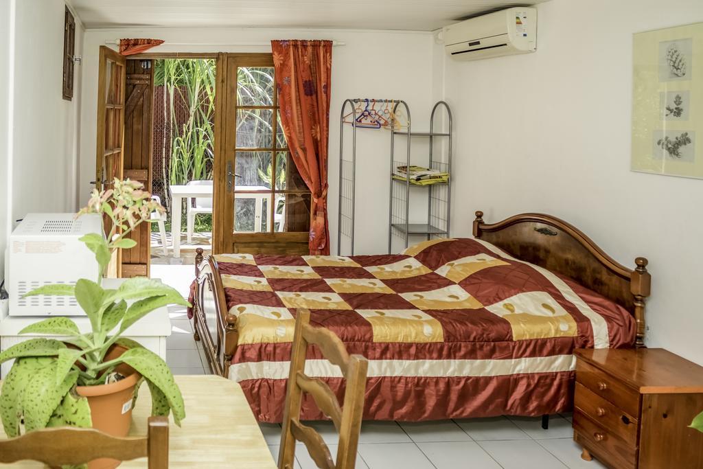 Studio Anse L'Etang Apartment Tartane Bagian luar foto